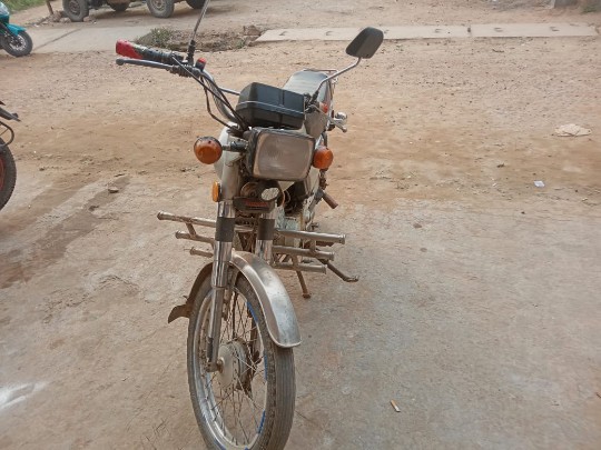 Honda CDI 100S - হোন্ডা সিডিআই ১০০ এস (Honda CDI 100S)
