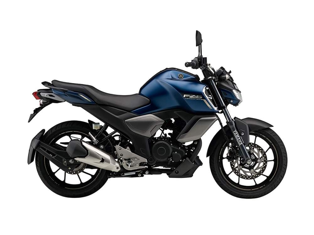 16,000 Taka chashback on FZS FI V 3 abs